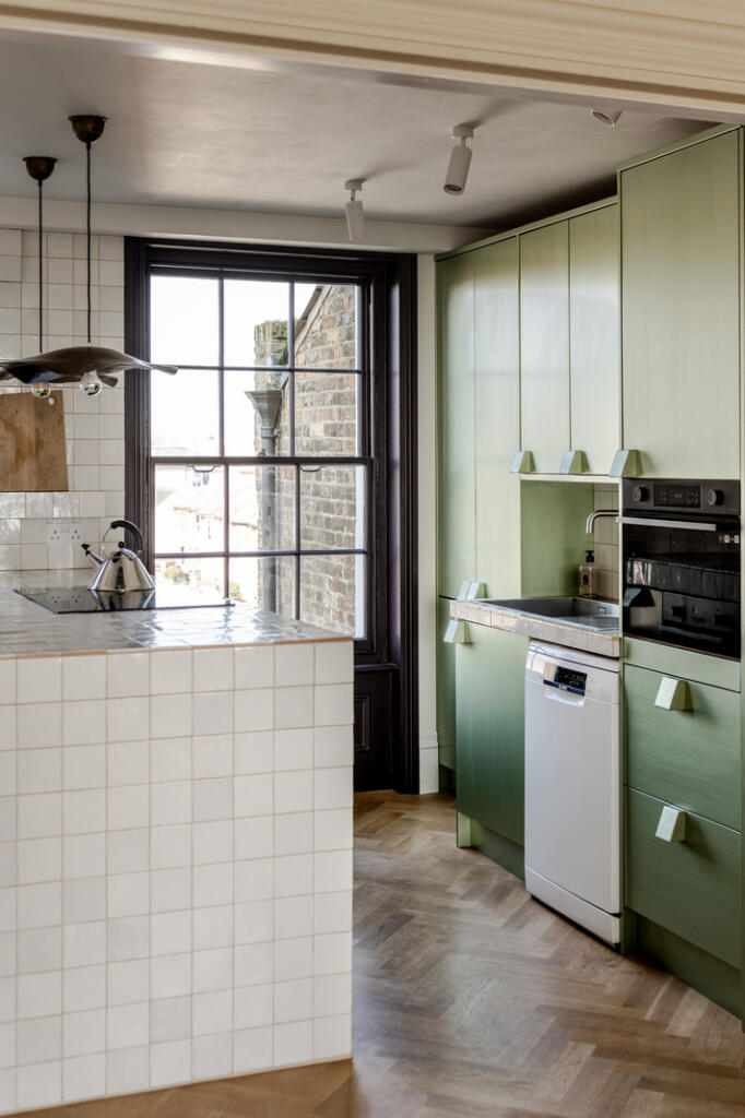 273458 - INIGO_REGENCY COURT-123.jpg