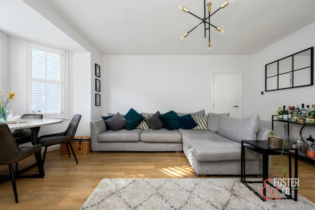 Clarendon Villas, 53b-002.JPG