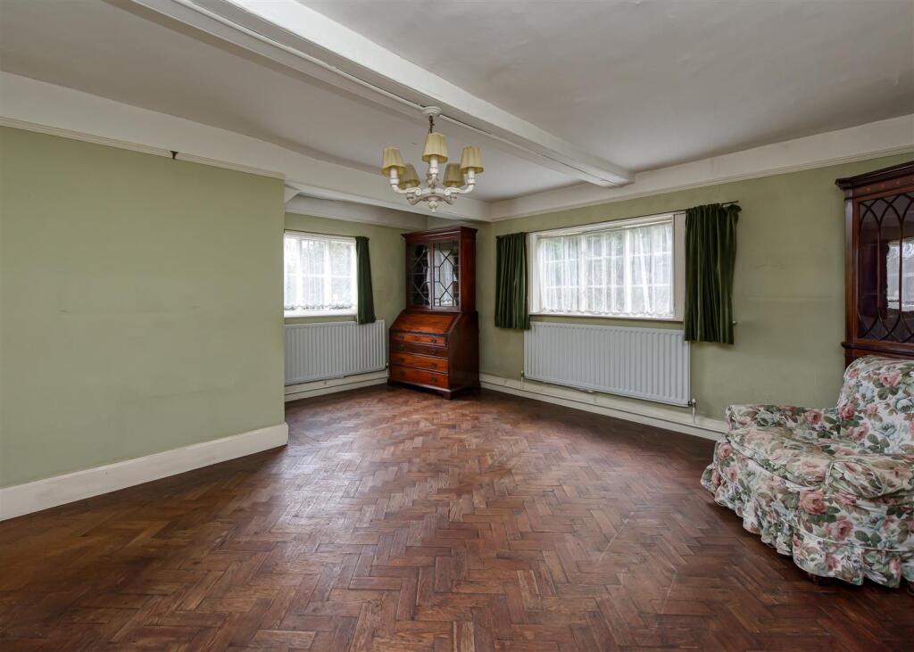Bridge Cottage-lounge2.jpg