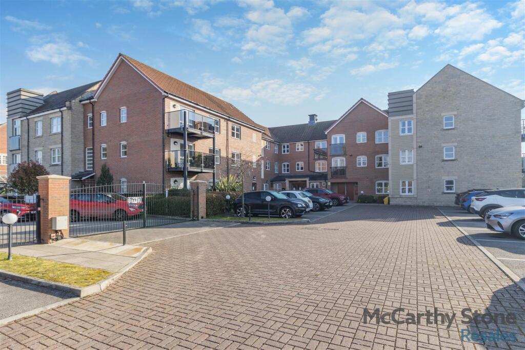 8640246-exterior02.jpg