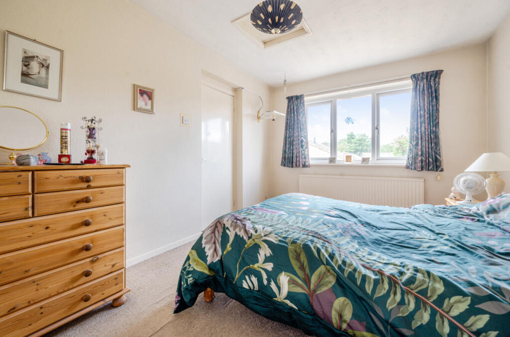 1313761-20-685be9...