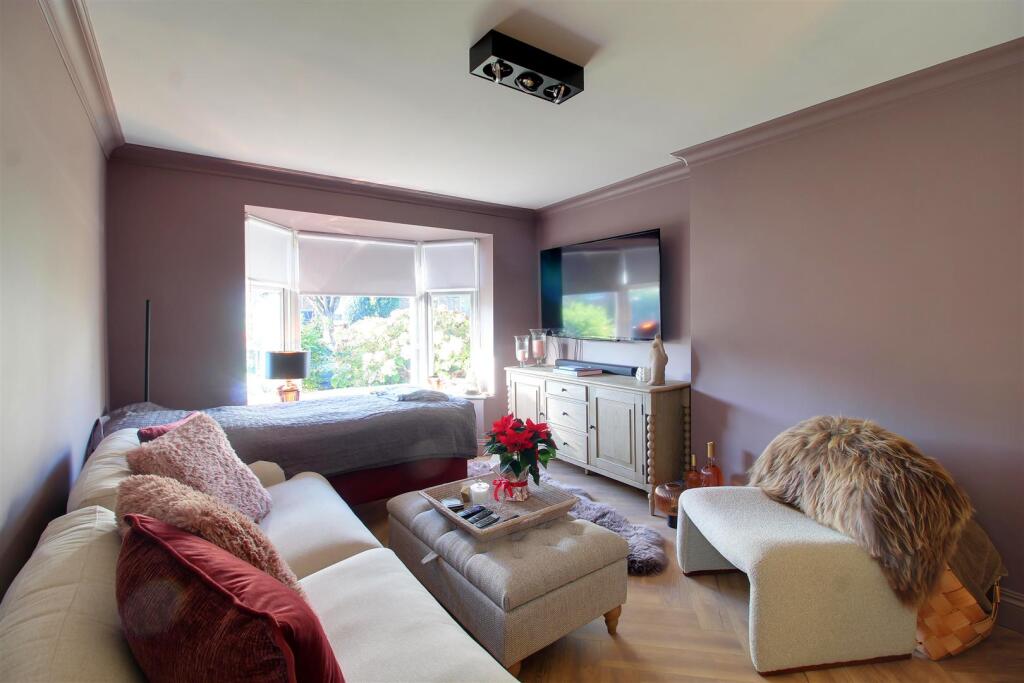 Tempest Avenue, Potters Bar