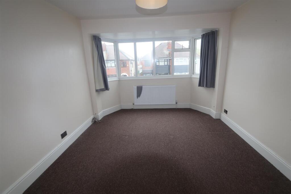 Bedroom one.JPG