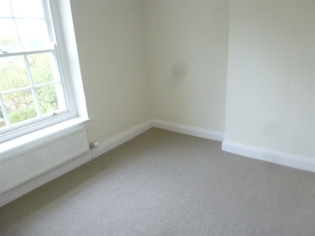 Edge Cottage 14.JPG