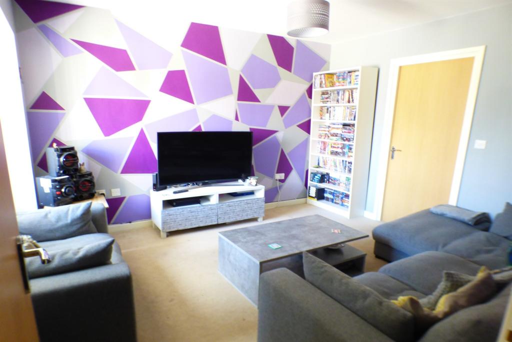 Lounge 2