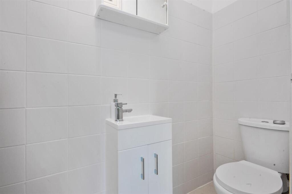 En suite shower room