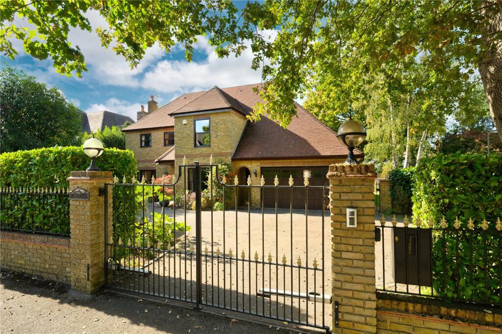 Old Avenue, Weybridge, Surrey, KT13