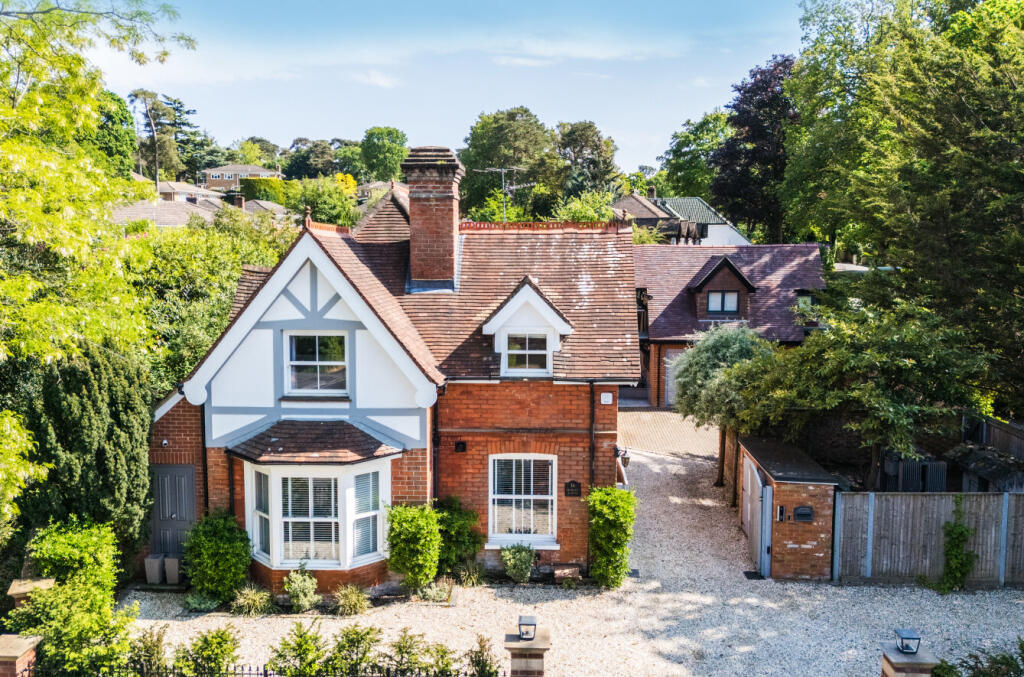 5-682240fd40bd5-1...