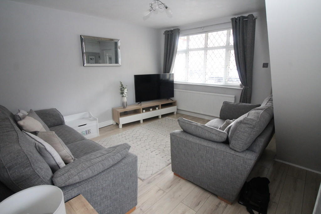 Lounge 3