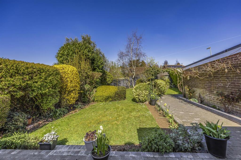 3 Barton Cross, Waterlooville-PorticoMarketing-O'H