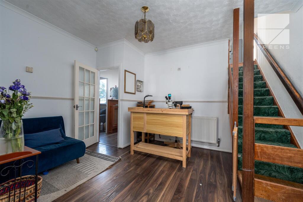 151 Cavendish Road_0006.jpg