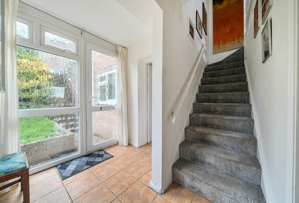 1370017-10-68f8f7...