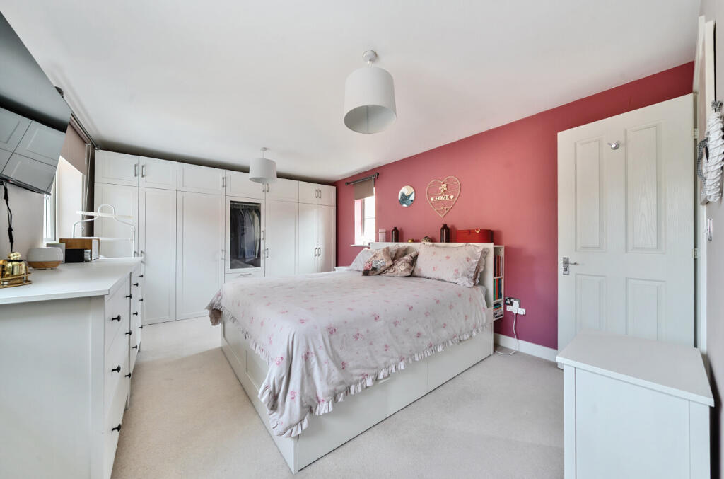 1301408-20-6839f3...