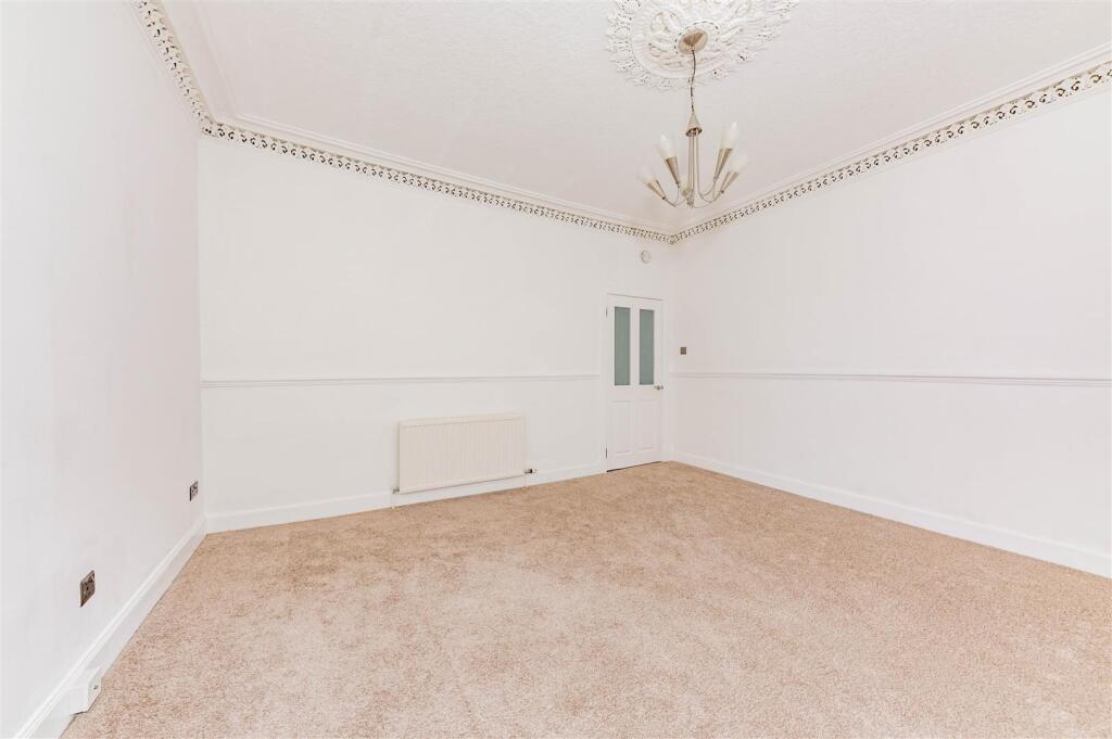 1R 107 Clepington Road Dundee-2.JPG