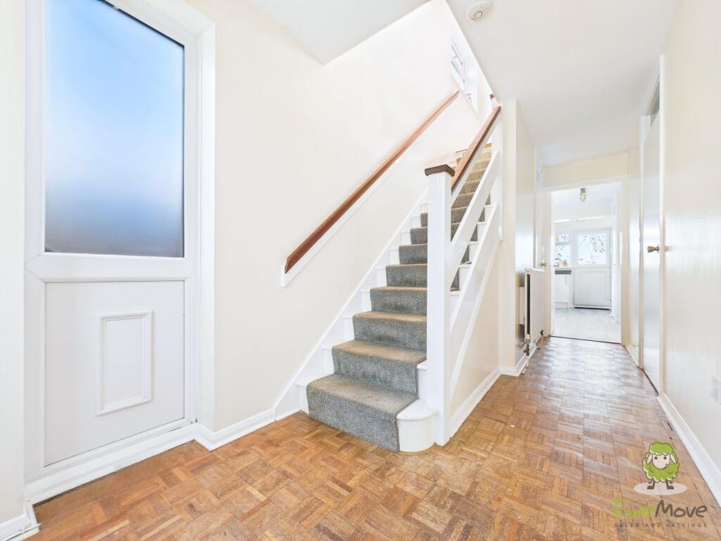 CAM01543G0-PR0168-STILL016