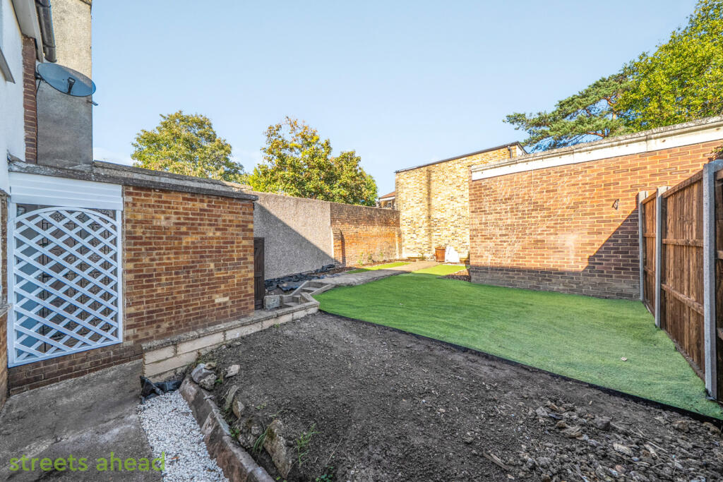 4bdf16dc-4360-4b8...