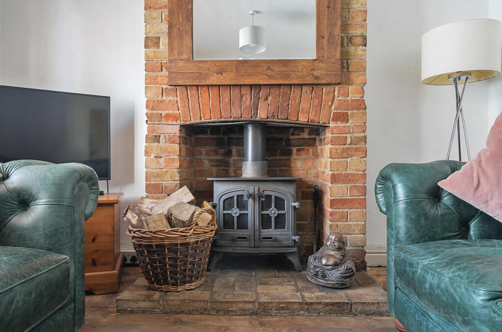 1312106-2-6851738...