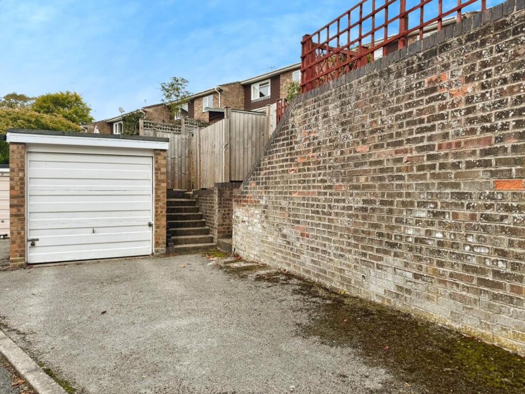 Garage and Parking.jpg