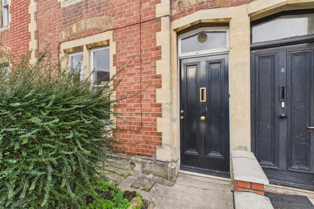 4 Osborne Villas, Kingsdown, Bristol BS2 8BP | Fre