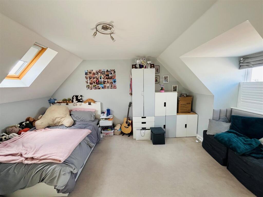 93skybed55.jpg