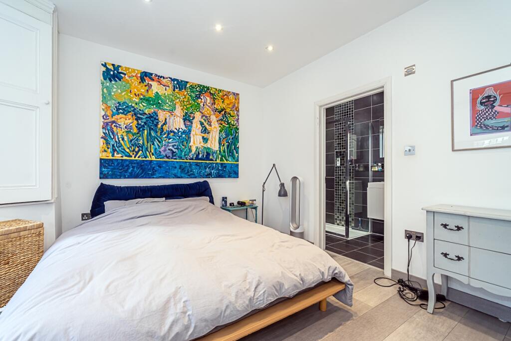 40_a_Sutherland_a...