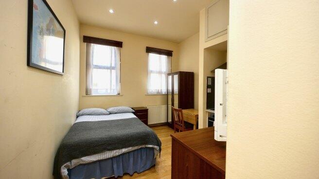 brondesbury-park-nw6-7ay-981222