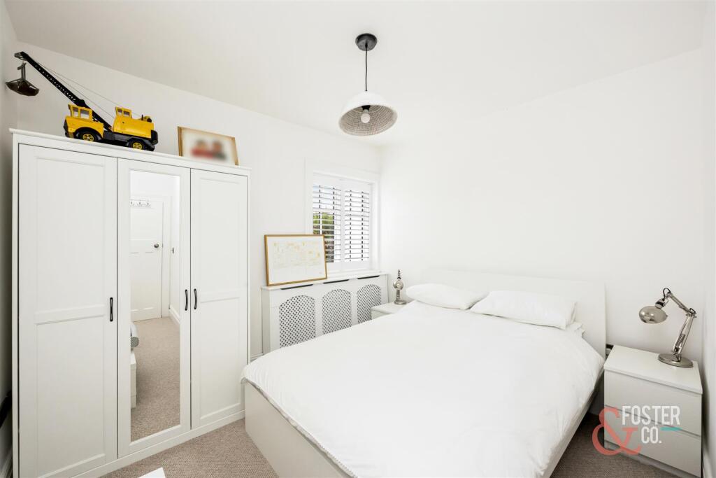 Cromwell Road, 72-010.jpg