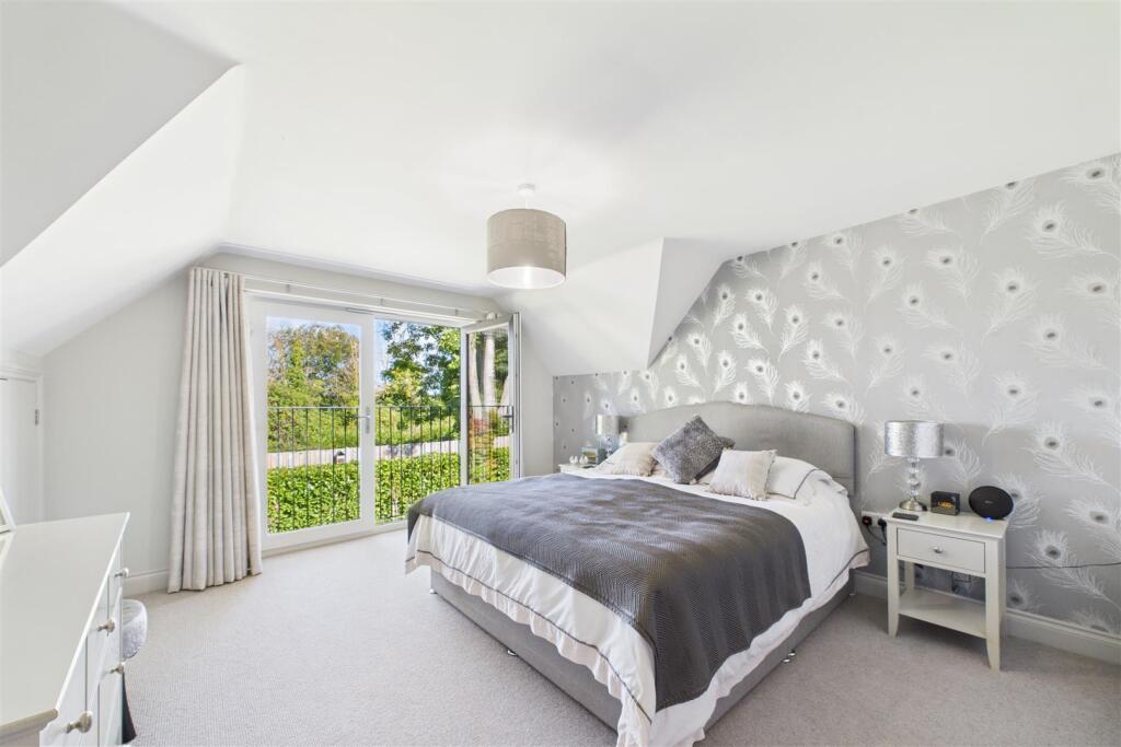 Principal Bedroom.jpg
