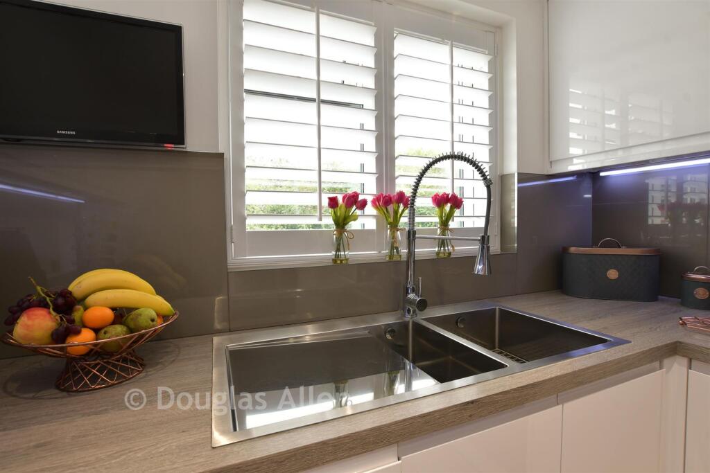 Internal Lifestyle Photograph