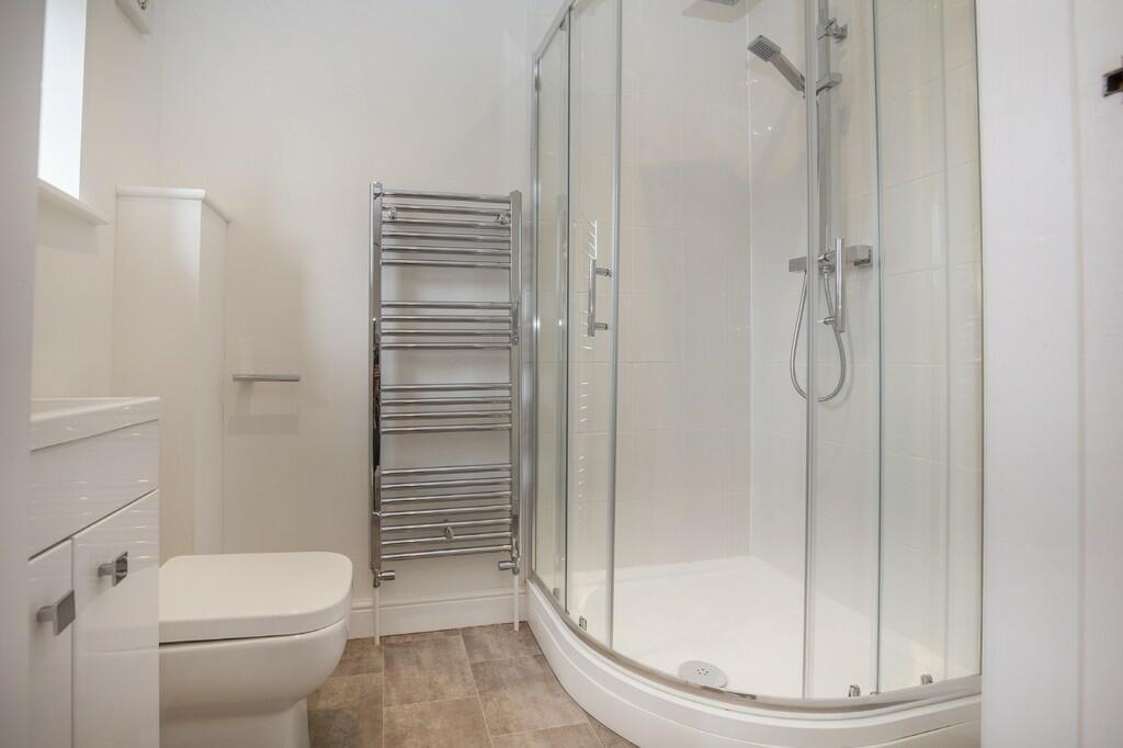 Bedroom 4 En-suite