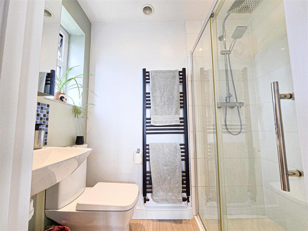 En-suite Shower Room