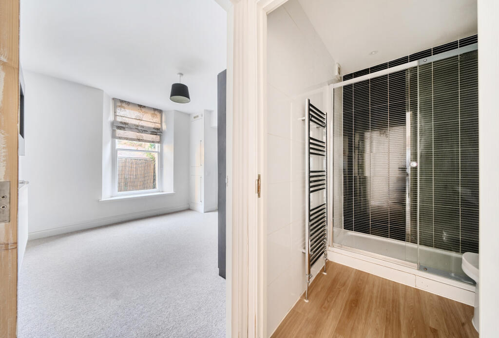 1301301-10-683dbf...