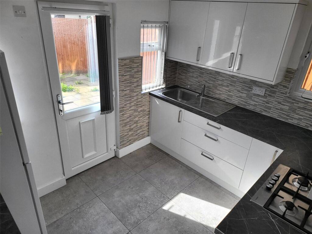 Kitchen Shot 2