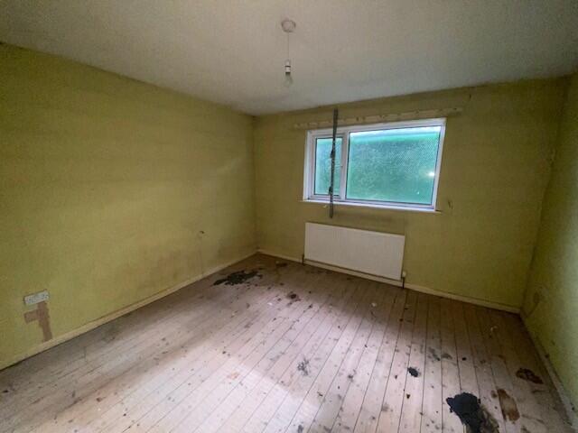 BEDROOM TWO T202506191559.jpg