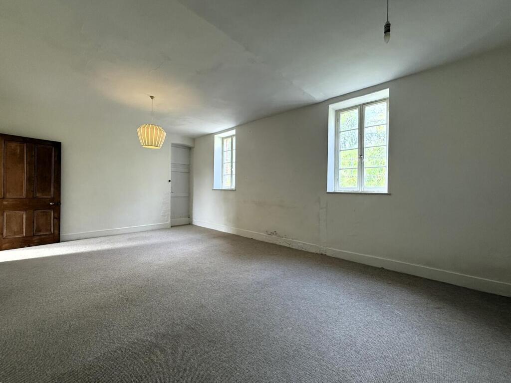 RECEPTION ROOM 2/DOWNSTAIRS BEDROOM