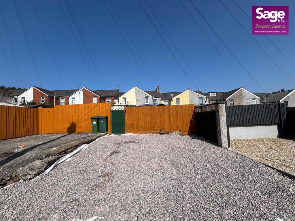 PHOTO-2025-08-15-15-15-30(18) (1).jpg