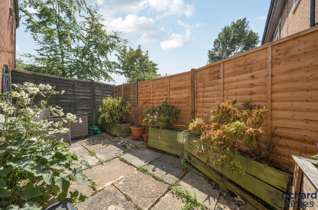 97970d7be66644a0b40809e30d10b7f5