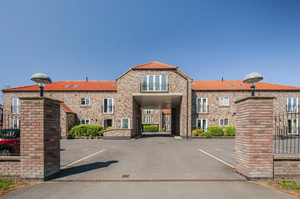 16 Richmond Court12.jpg