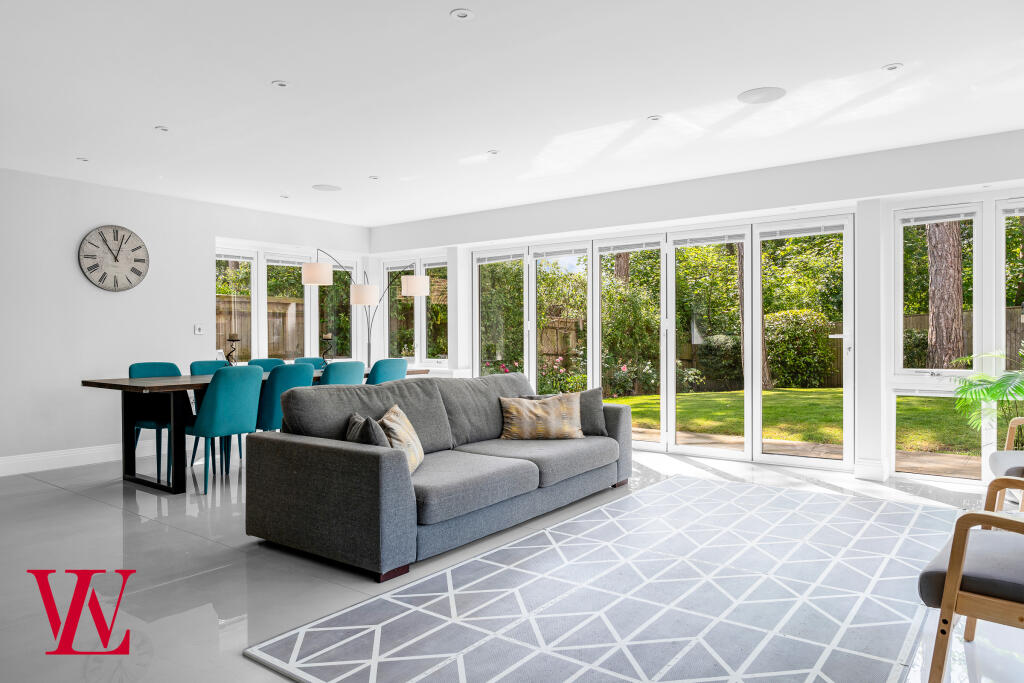 Kitchen / Dining / Family Room