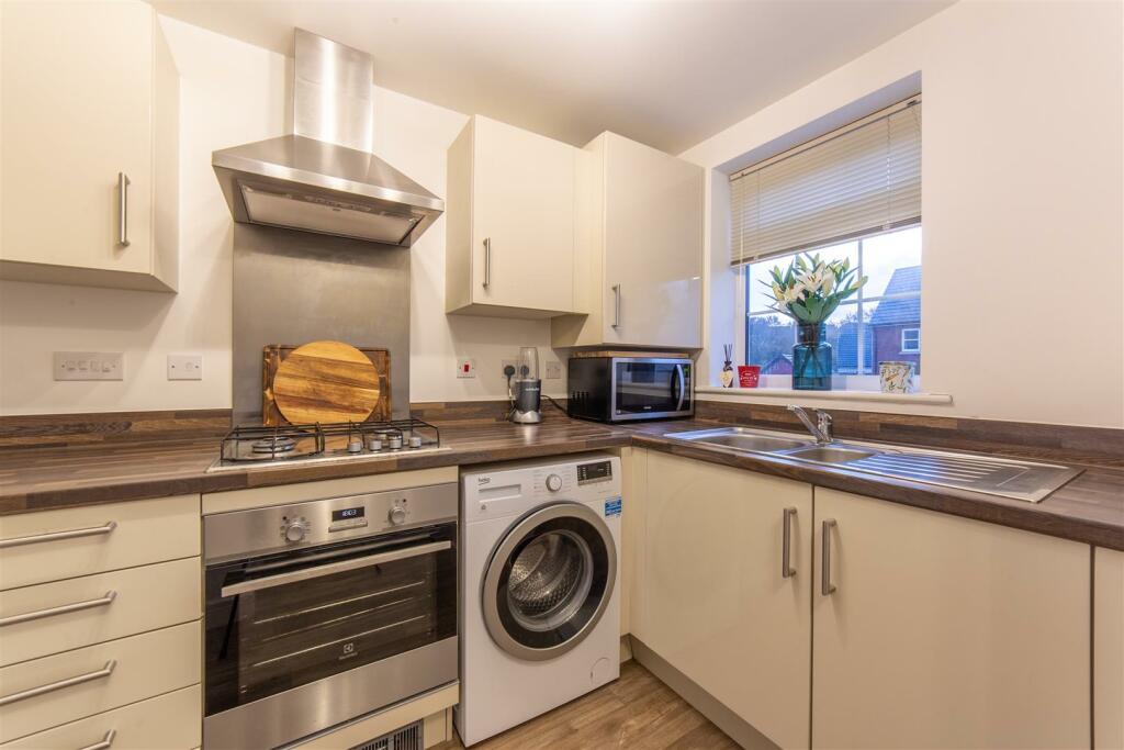 27 Cilgant Ceinwen-13.jpg