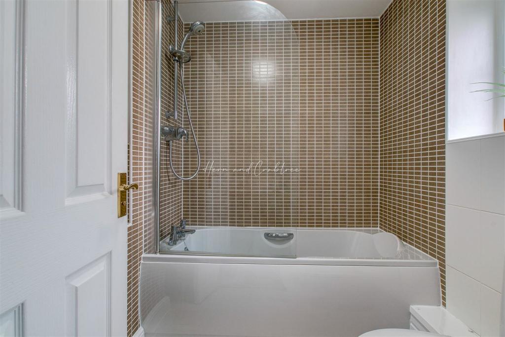 Blacktown Gardens, Marshfield, HernCrabtree (19).j