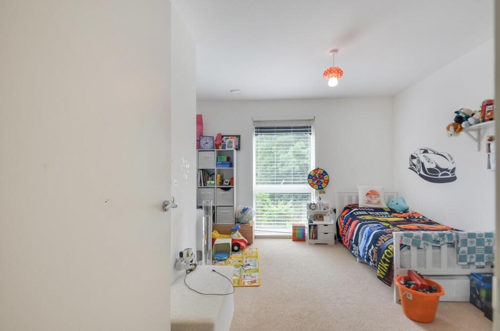 Bedroom 2.jpg