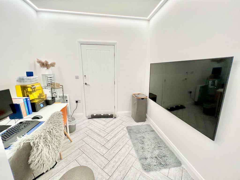 PHOTO-2023-11-30-13-37-18 (20).jpg