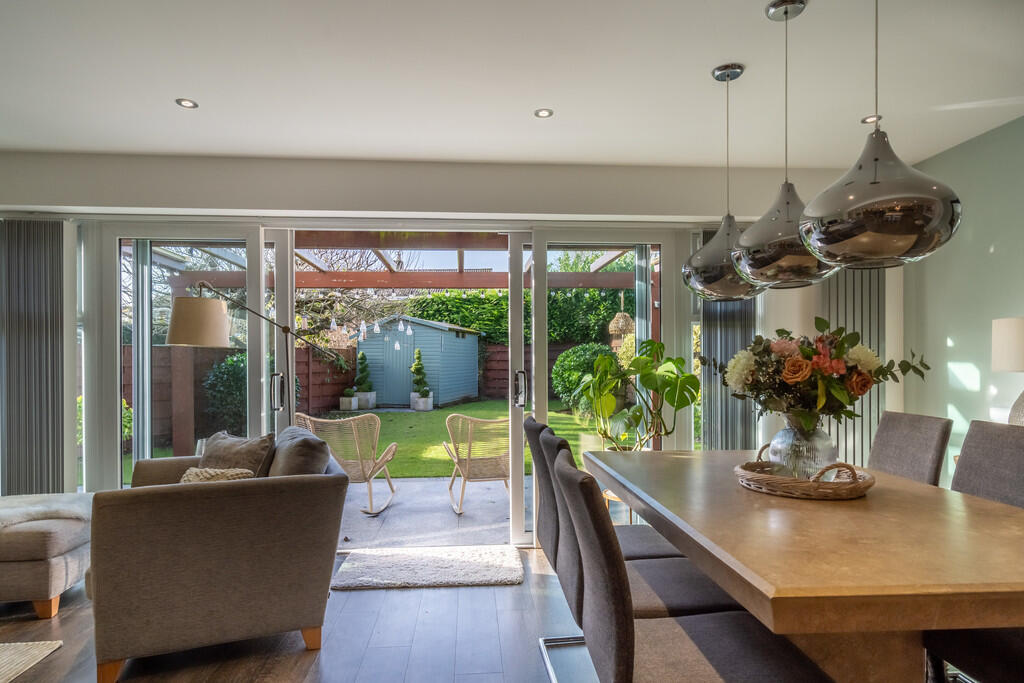 Kitchen/Dining Ro...