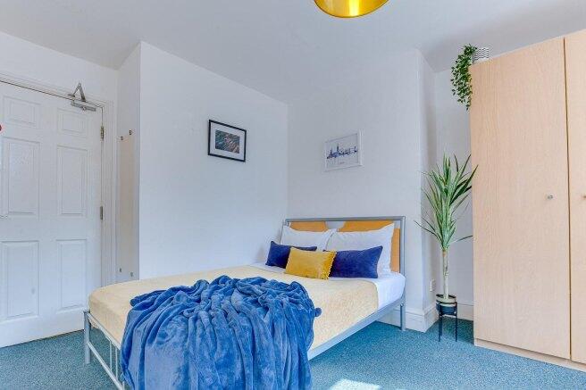 st-james-s-street-ng1-6fj-958832
