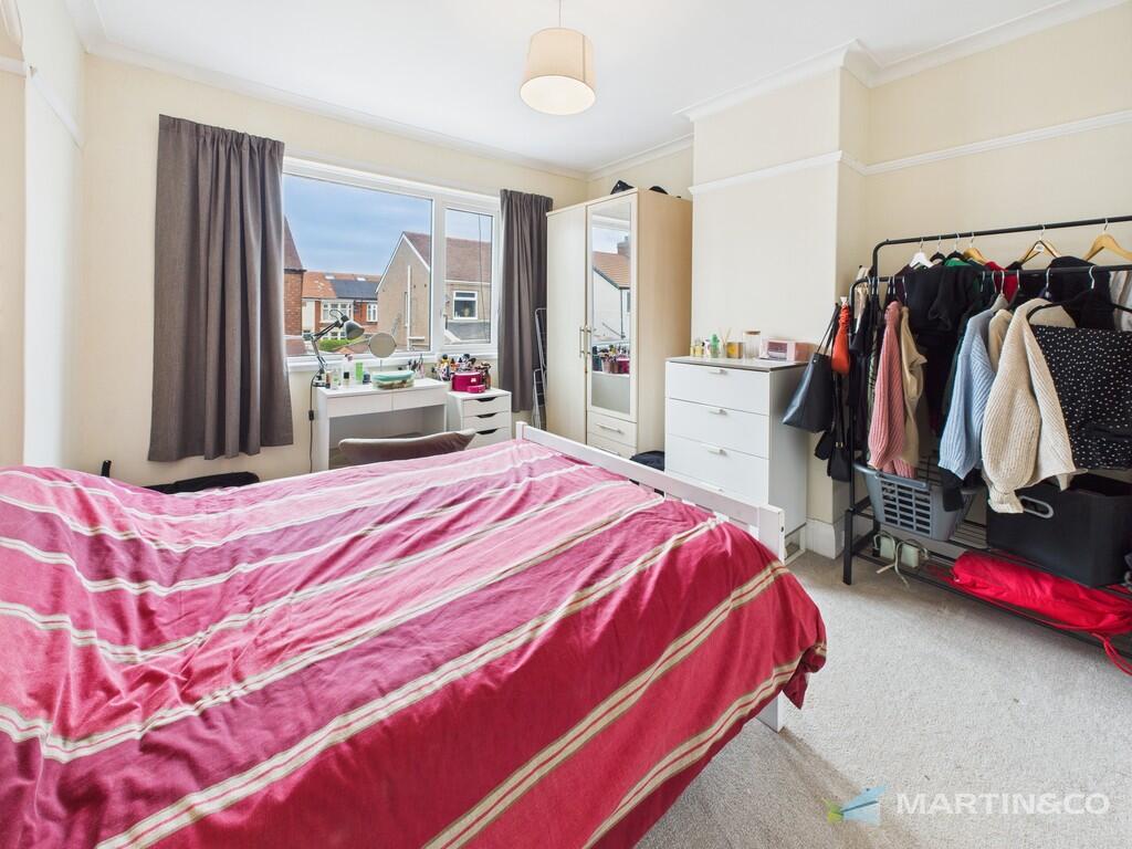 CAM02318G0-PR0475...