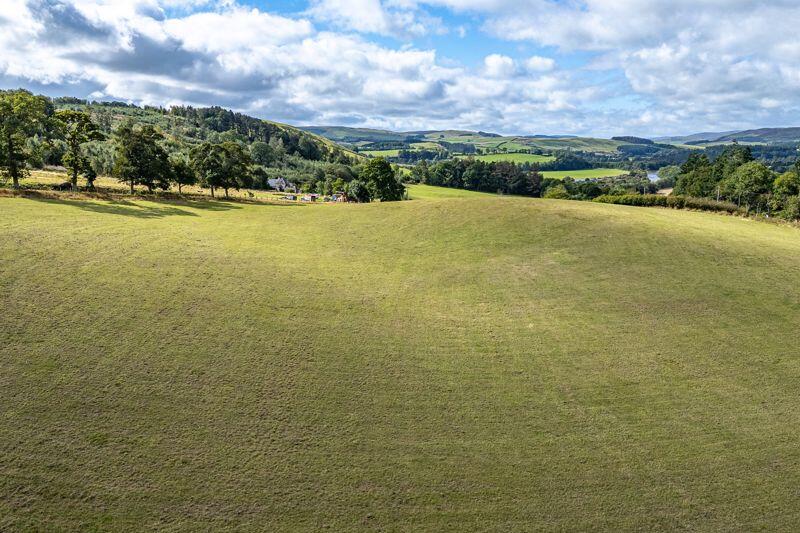 Fields and View