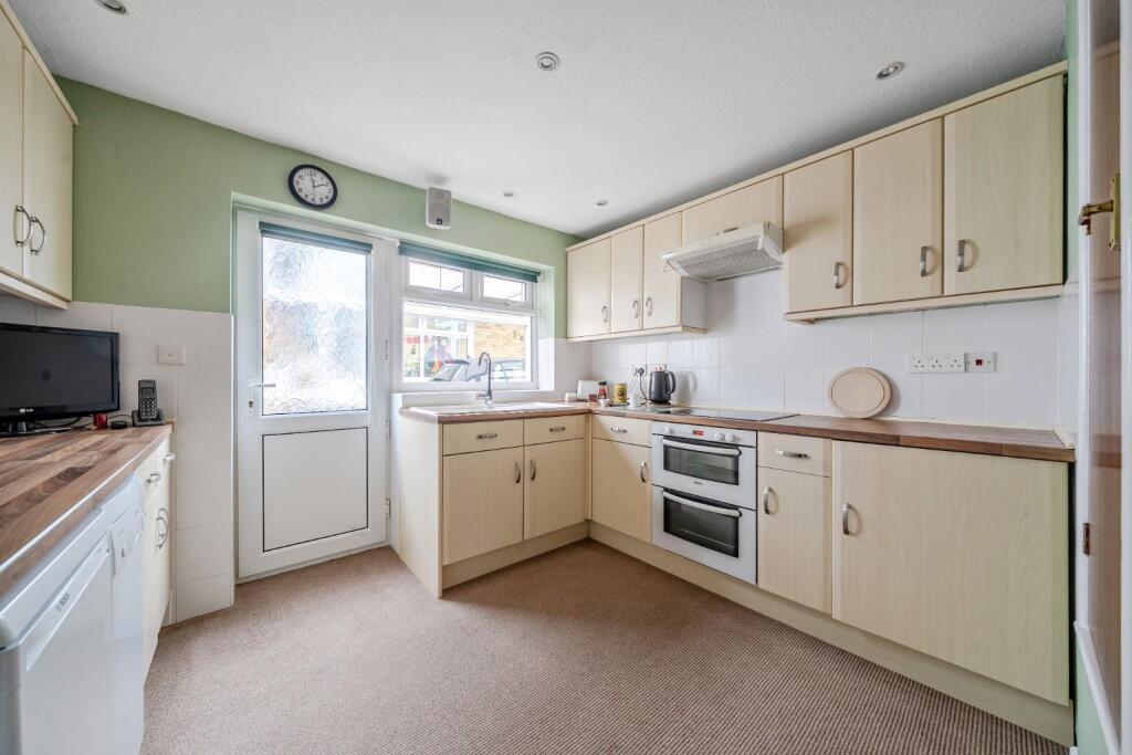 Kitchen view.jpg