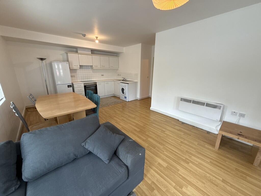 Photo 06-10-2025,...