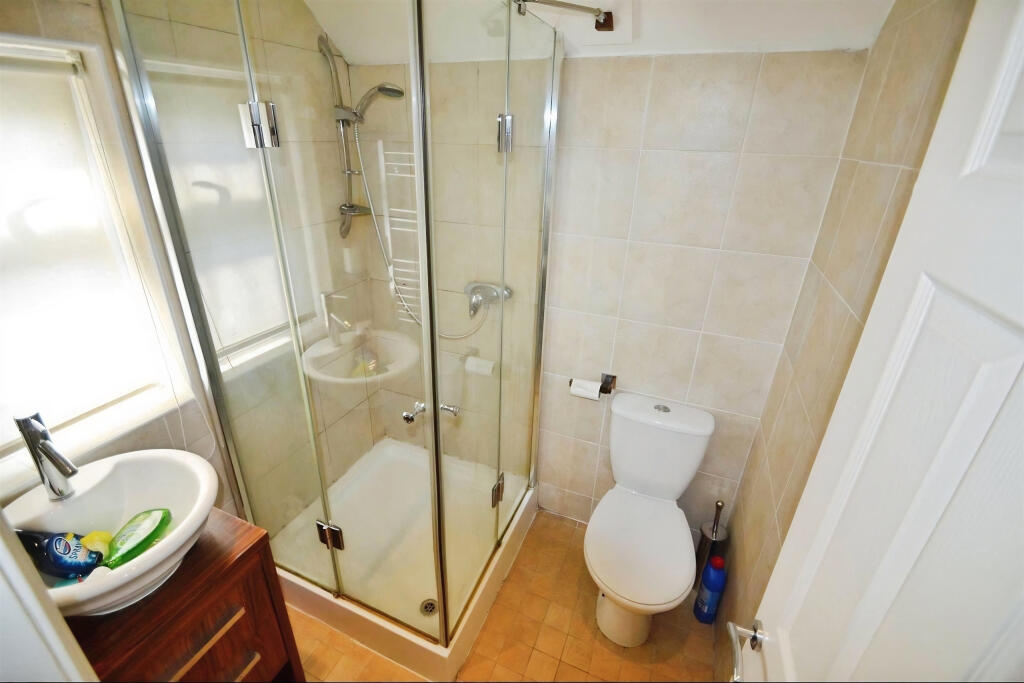 fdbde447-o_1cimg8pi34ko1j4q168s54tfp0v